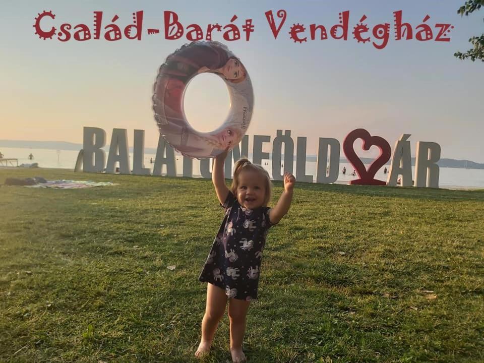 Levendula Vendégház Balatonföldvár Esterno foto