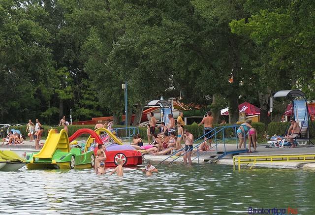 Levendula Vendégház Balatonföldvár Esterno foto